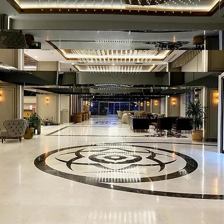 Hotel Sunthalia & Ultra Adults Only Party Side