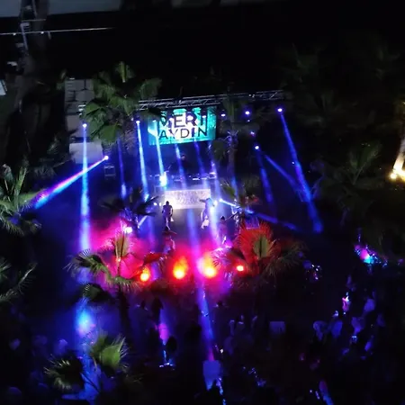 Sunthalia & Ultra Adults Only Party 5* Side